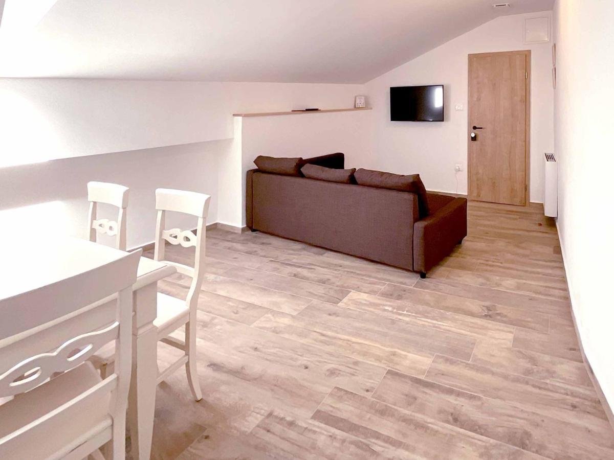 Kanal Soca Guesthouse מראה חיצוני תמונה